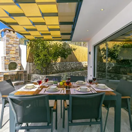 Yesim Villa